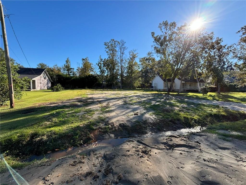 Property Photo:  204 Spruce Street  LA 70471 