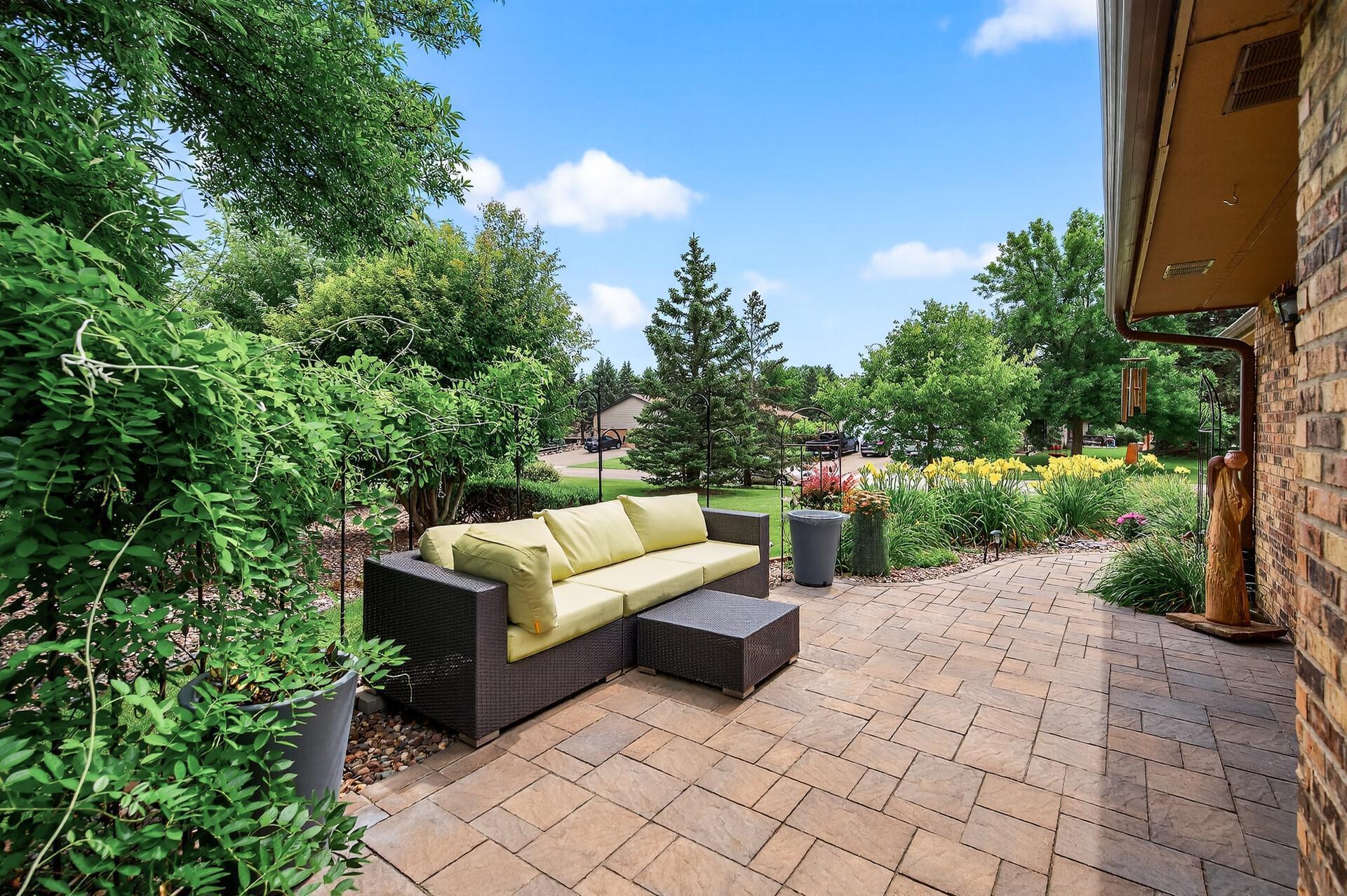 Property Photo:  7070 Robinwood Trail  MN 55125 