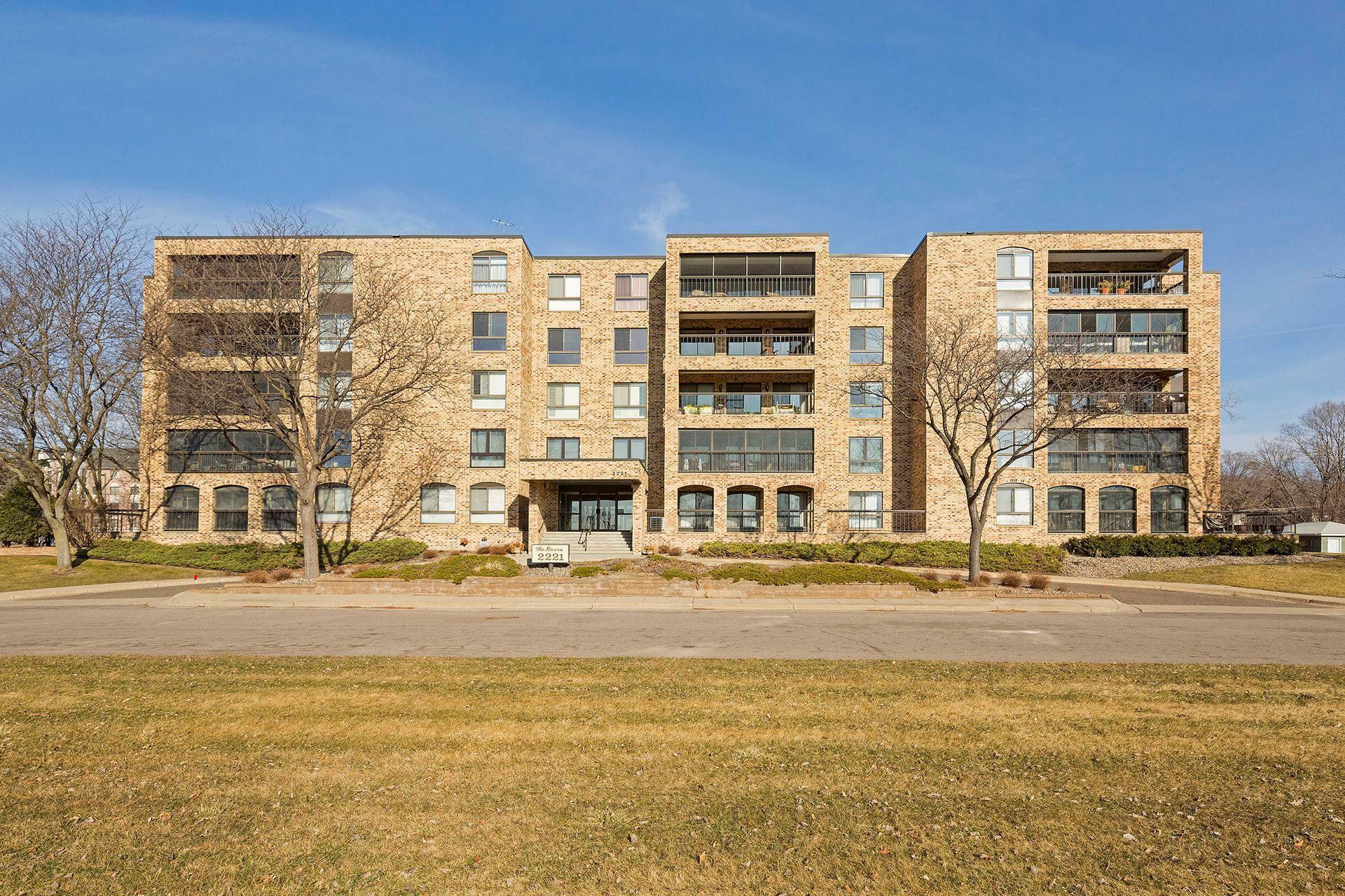 Property Photo: 2221 Youngman Avenue 402 MN 55116