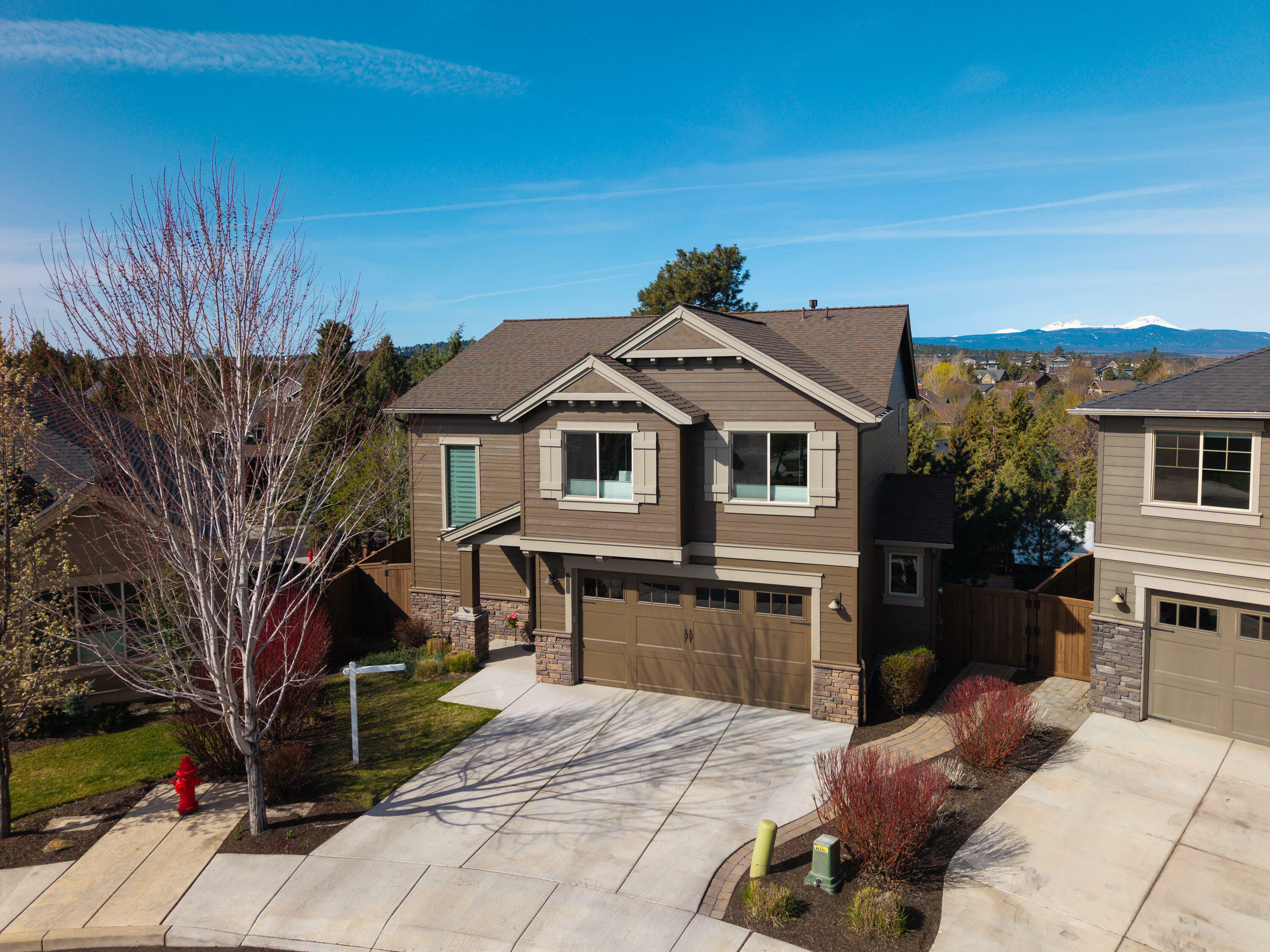 20677 NE Comet Court  Bend OR 97701 photo
