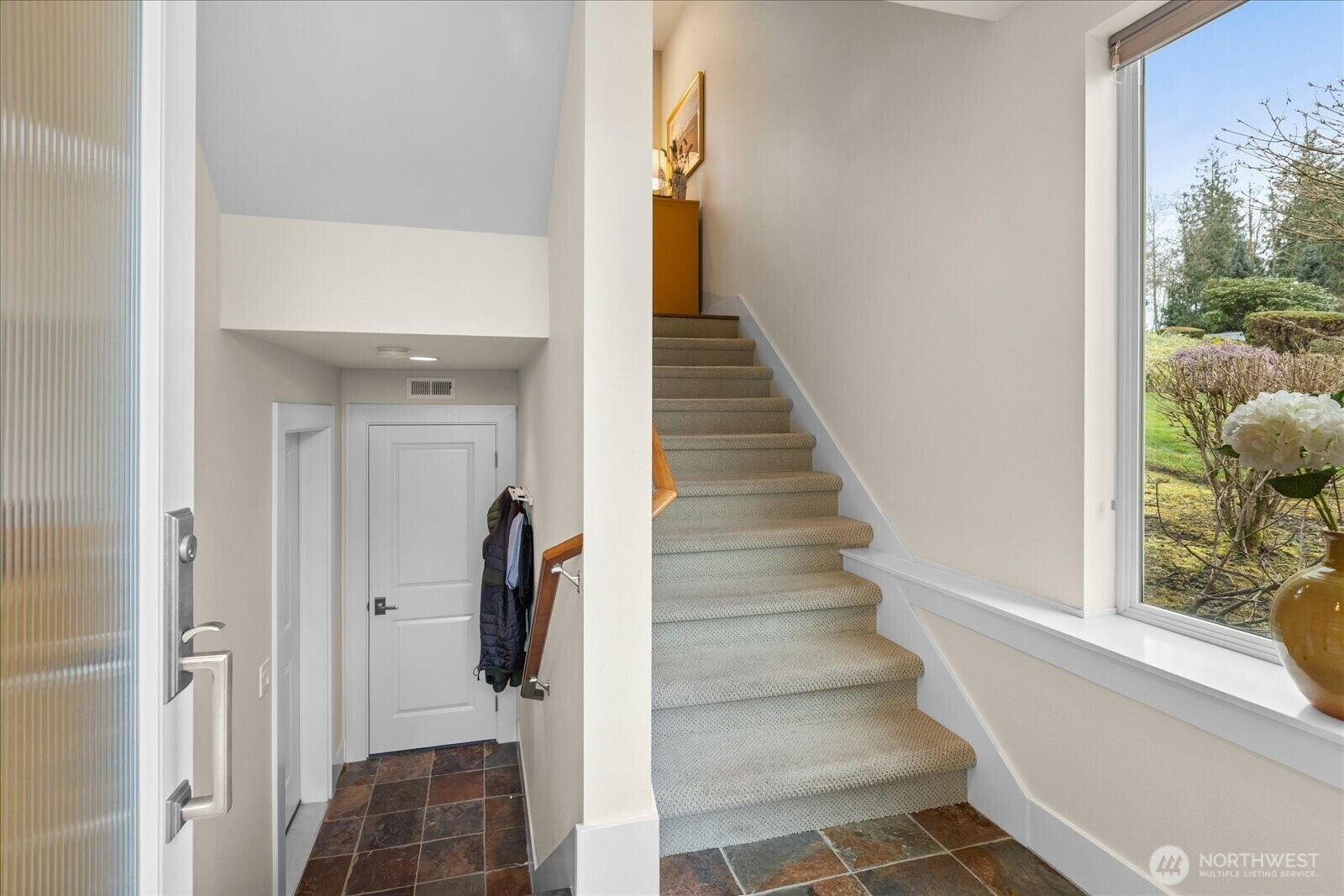 Property Photo: 1420 Digby Place WA 98274