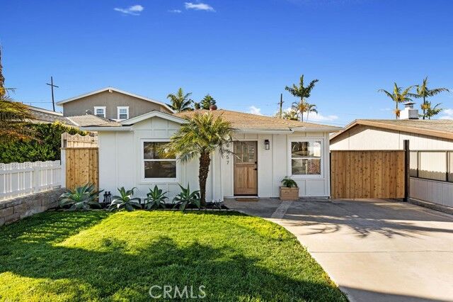 Property Photo: 34557 Calle Portola CA 92624