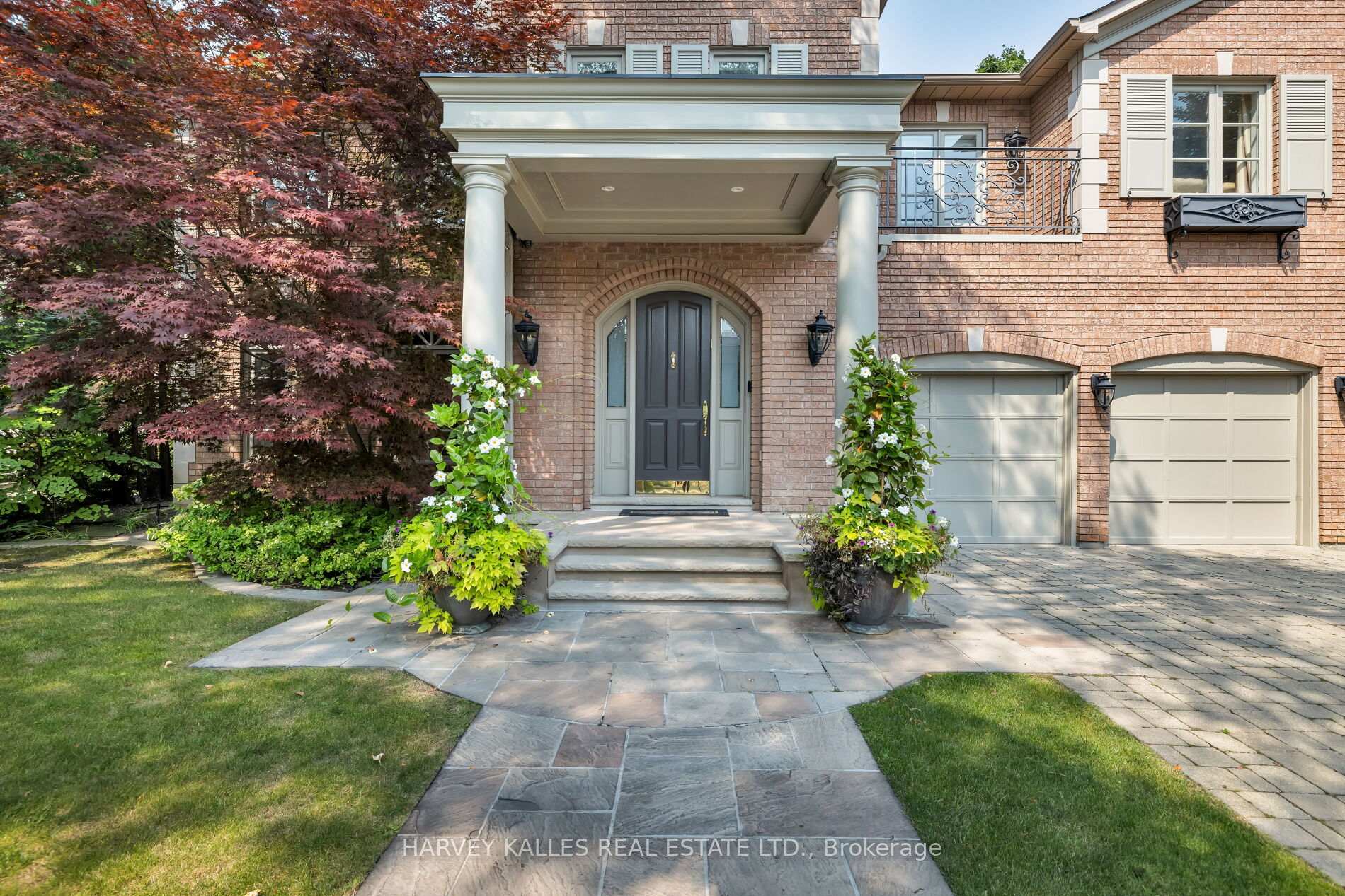Property Photo: 52 Berkindale Drive ON M2L 1Z8