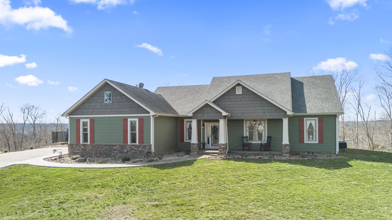 Property Photo:  674 Woodland Way  KY 41143 