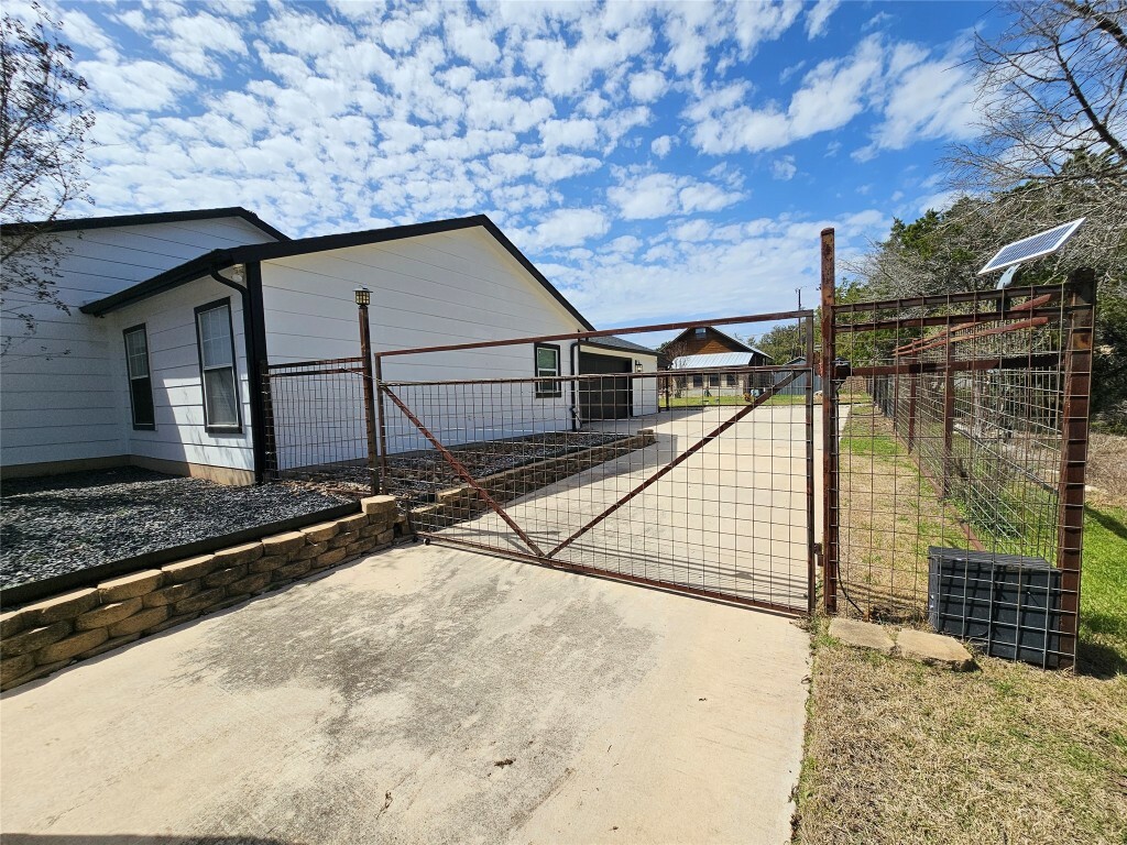 Property Photo: 1265 Bob White Drive TX 78070
