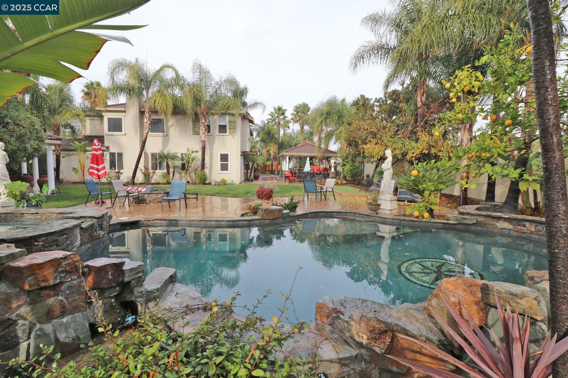 1097 Teal Ct  Brentwood CA 94513 photo