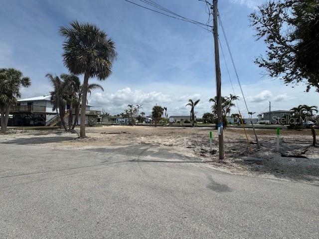 Property Photo: 1285 Holiday Drive FL 34223