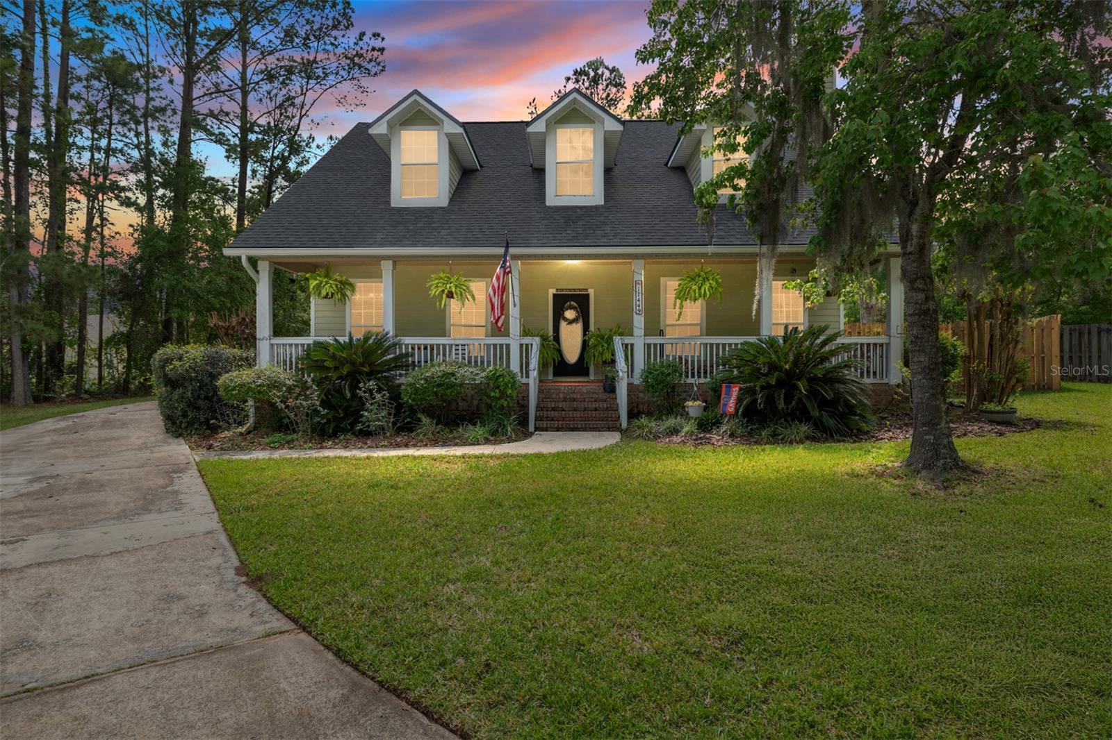 Property Photo: 11449 NW 18th Lane FL 32606