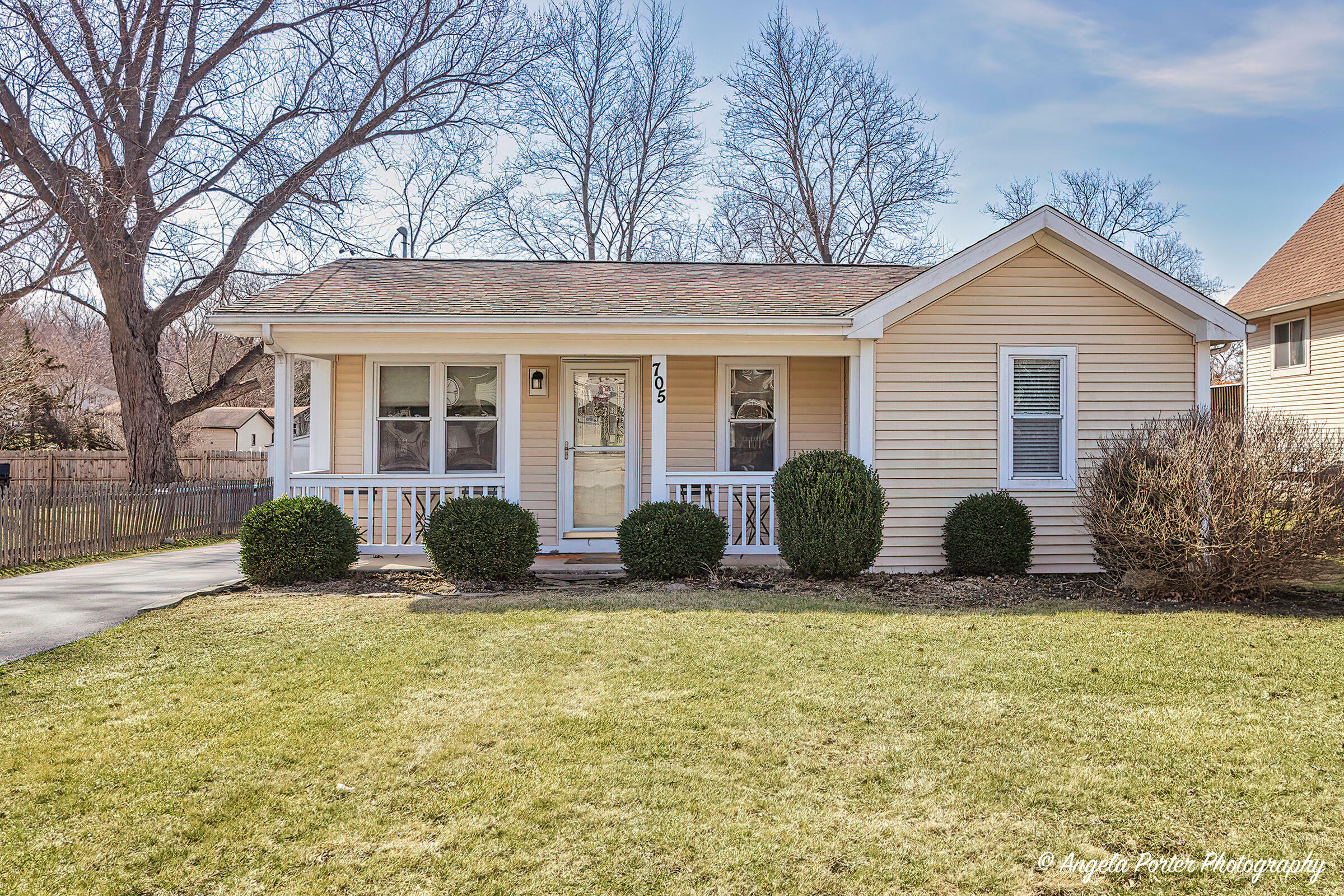 Property Photo: 705 Legion Dr WI 53181