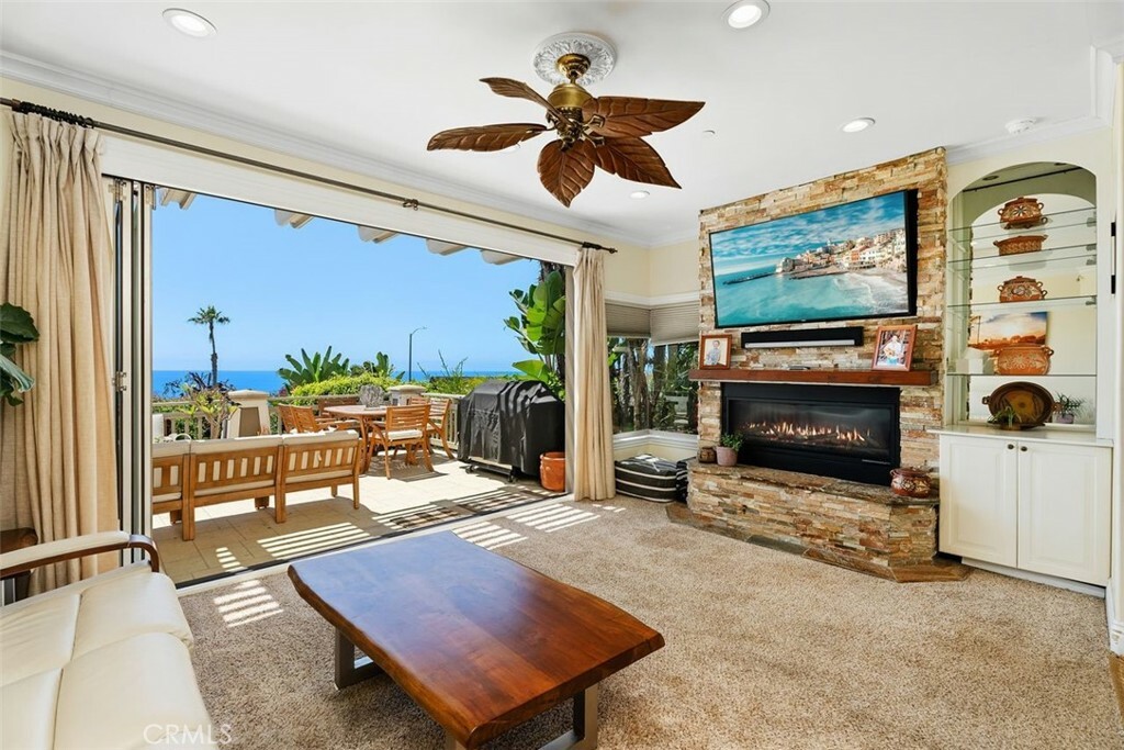 32002 Coast Hwy  Laguna Beach CA 92651 photo