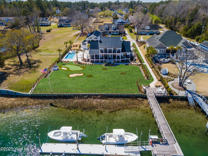 Property Photo:  7522 Dunbar Road  NC 28411 