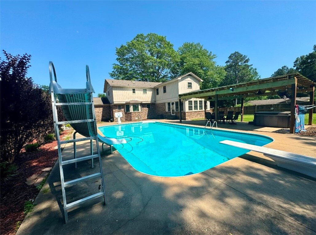 Property Photo:  242 S Cumberland Avenue  AR 72801 