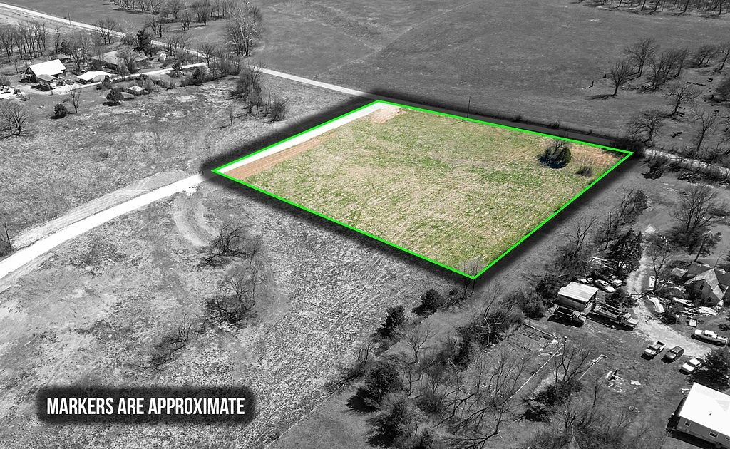 Property Photo:  Tract 3 NW Peterson Road  AR 72713 