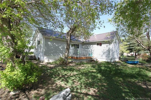Property Photo: 108 16 Street NW AB T0J 0Y1