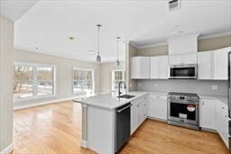 Property Photo:  485 Blue Hills Parkway 51  MA 02186 