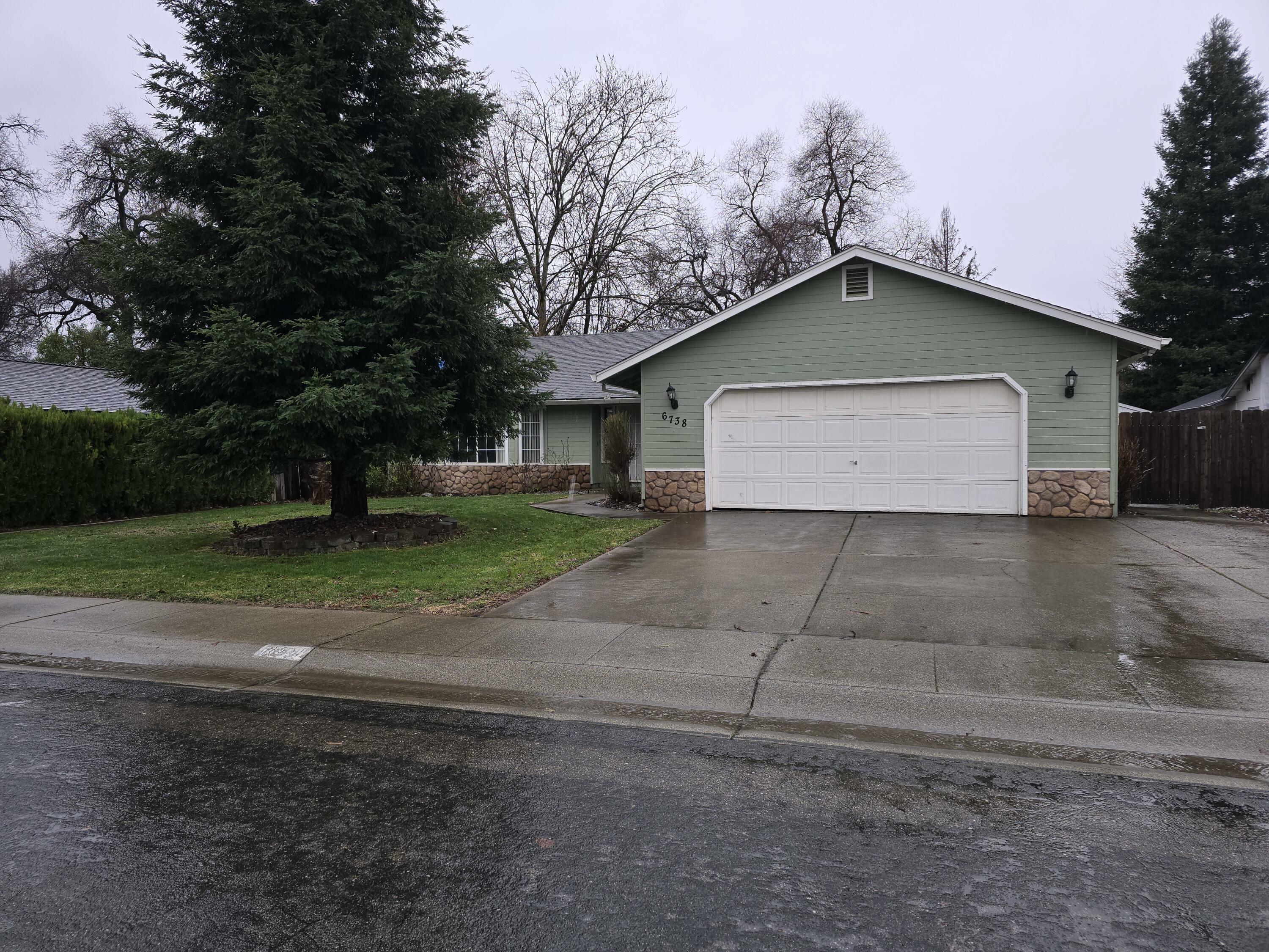 6738 Irving Road  Redding CA 96001 photo