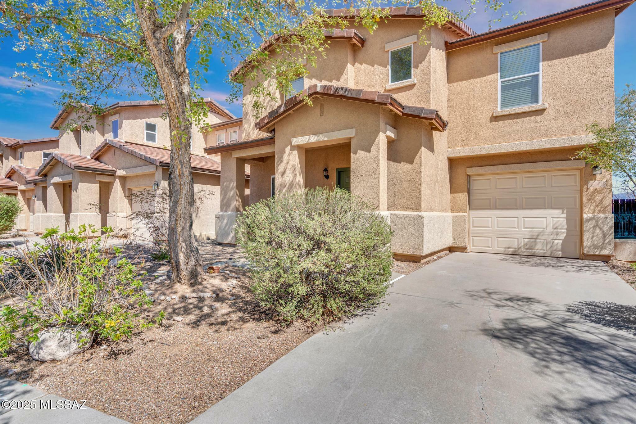 Property Photo: 3334 N Sierra Springs Drive AZ 85712