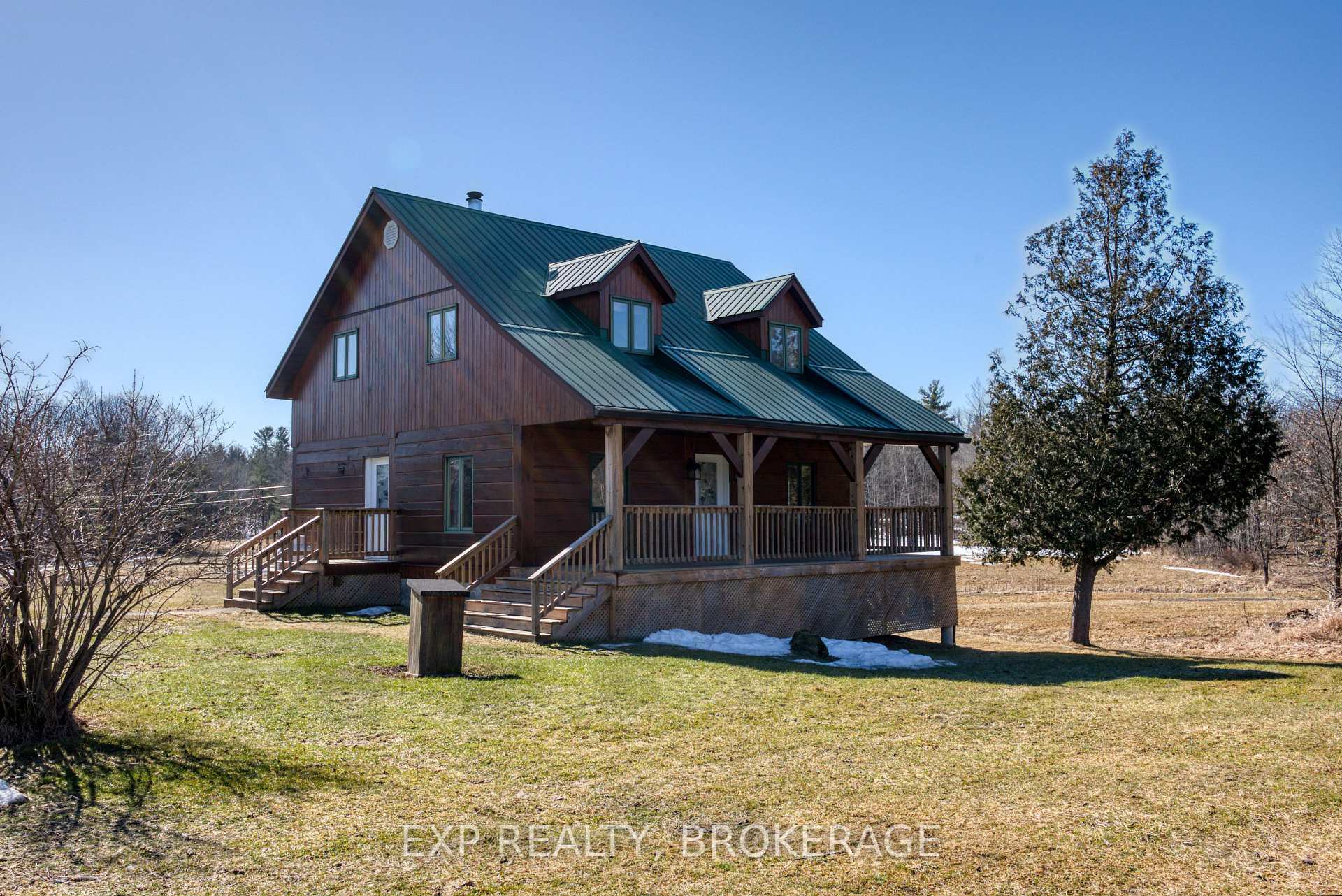 Property Photo: 4965 Opinicon Road ON K0H 2L0