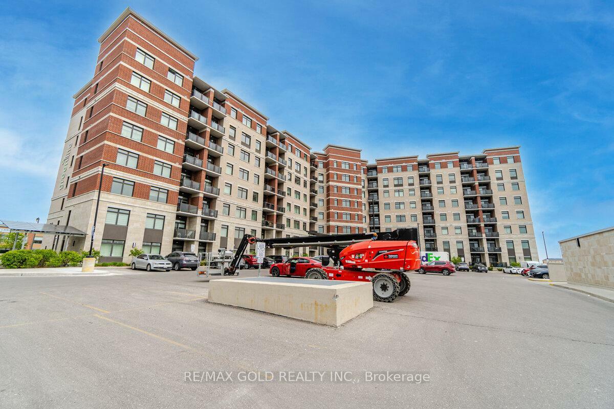 Property Photo: 39 New Delhi Drive ON L3S 0E1
