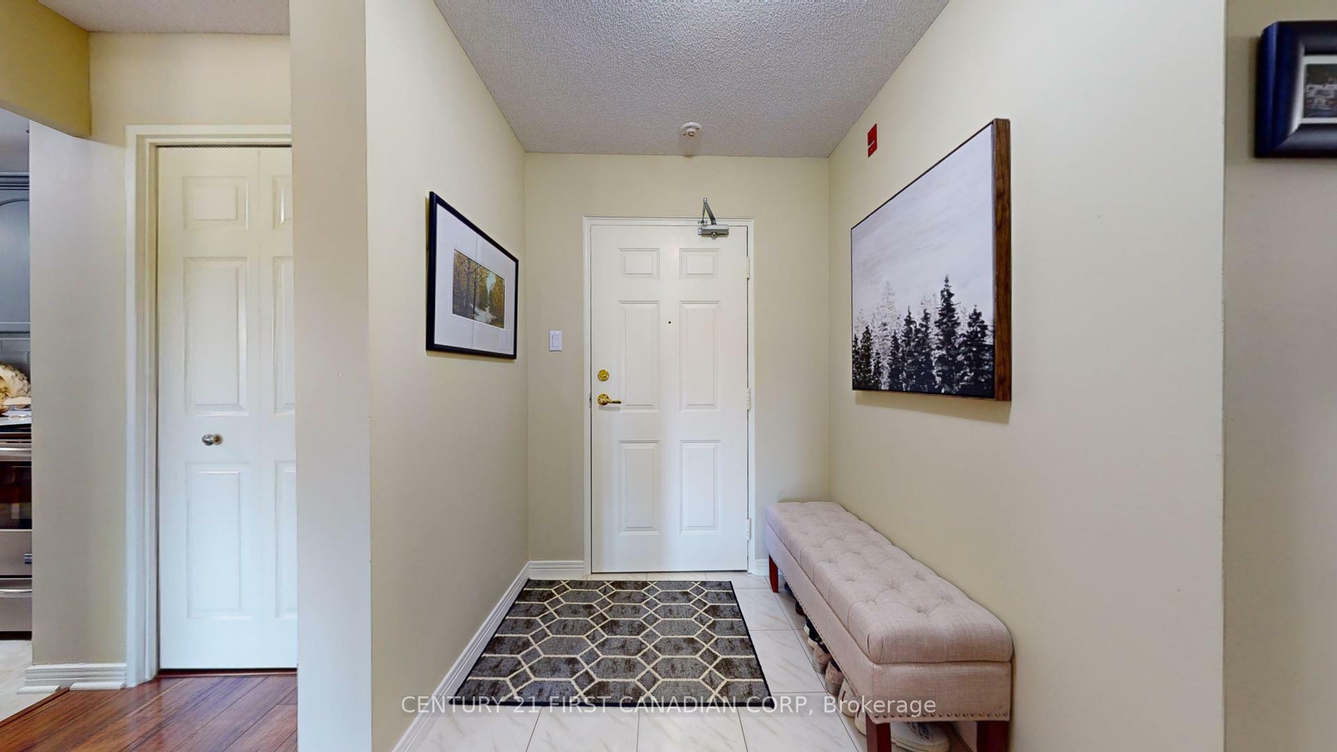Property Photo: 1180 Commissioners Road W 204 ON N6K 4J2