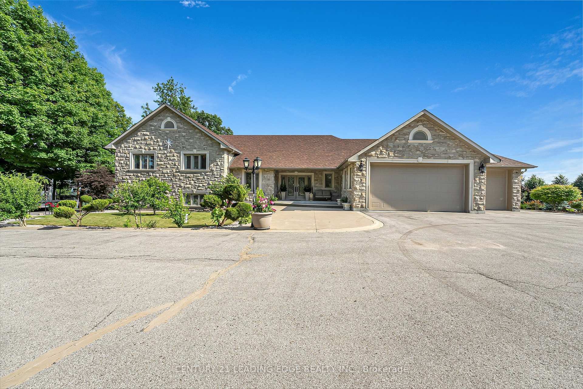 2981 Ninth Line  Bradford West Gwillimbury ON L3Z 2A5 photo