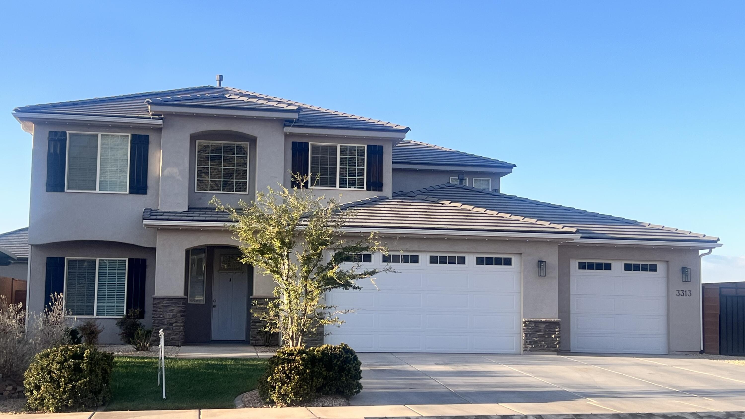 Property Photo: 3313 E Maple Mountain UT 84790