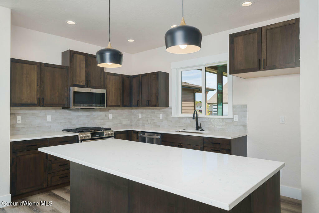 Property Photo: 7365 N Breaux ID 83815