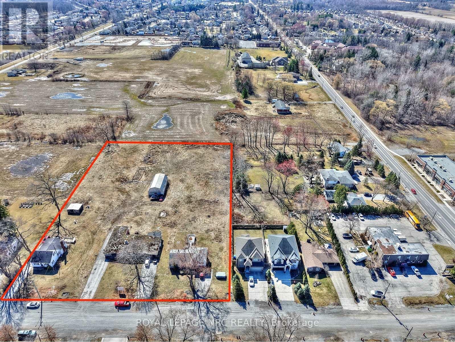 Property Photo:  743 Quaker Road  ON L3C 3H3 