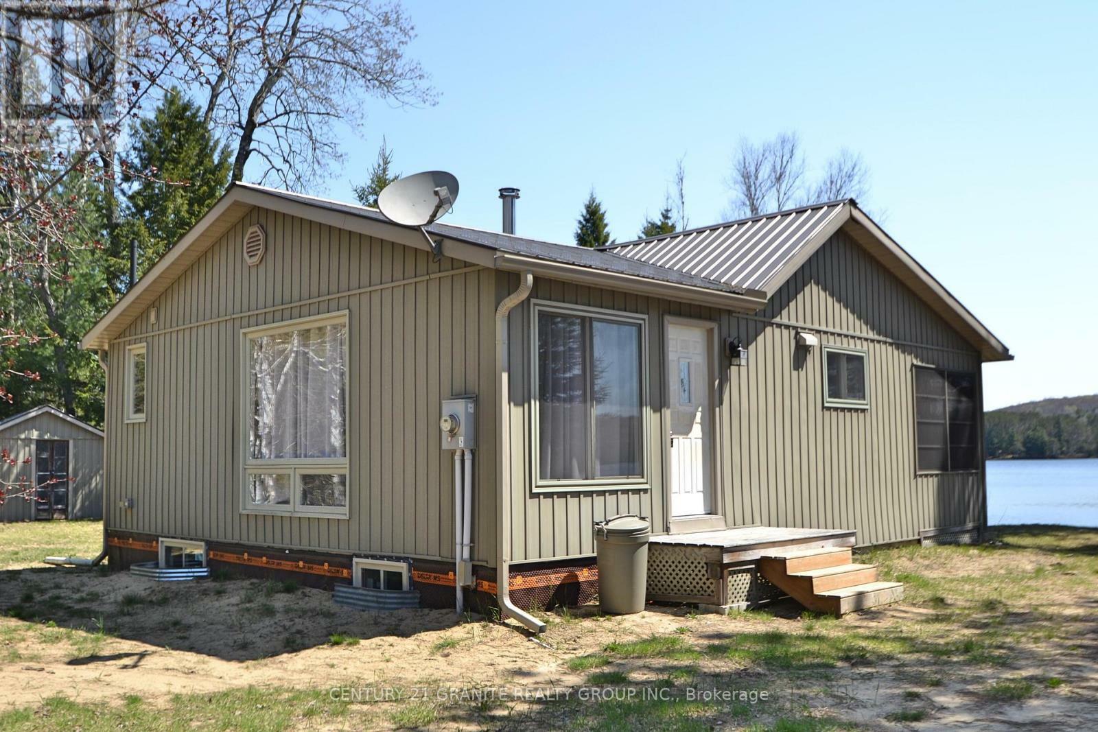 Photo de la propriété:  304 Centre Road  ON K0L 2K0 