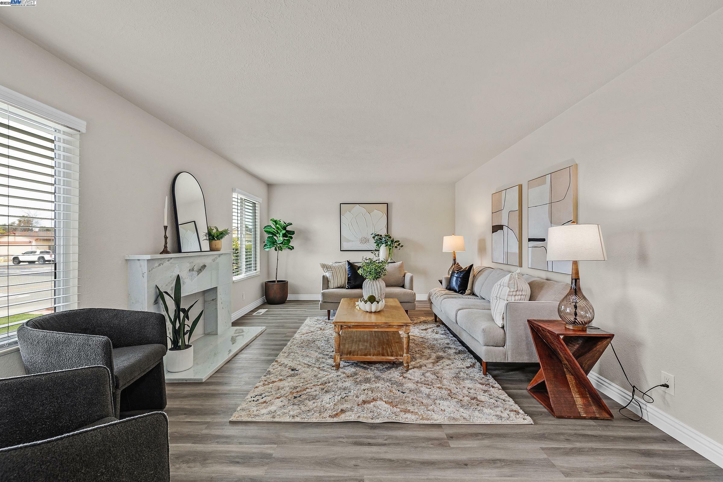 Property Photo: 2702 Chinook Ct CA 94587