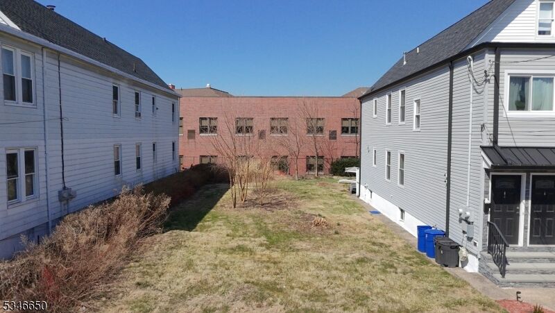 Property Photo:  39 Wall St  NJ 07073