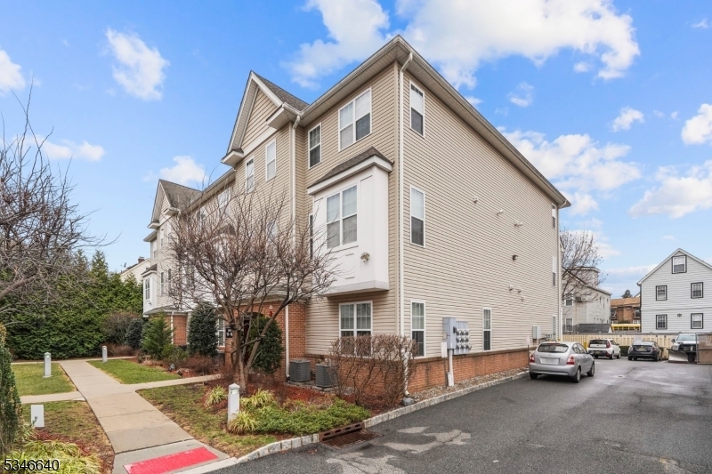 410 Howe Ave 14  Passaic City NJ 07055 photo