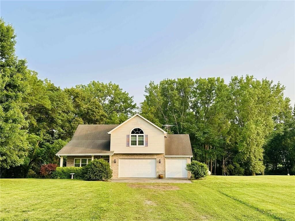 Property Photo: 13210 SE 43rd Service Road MO 64448