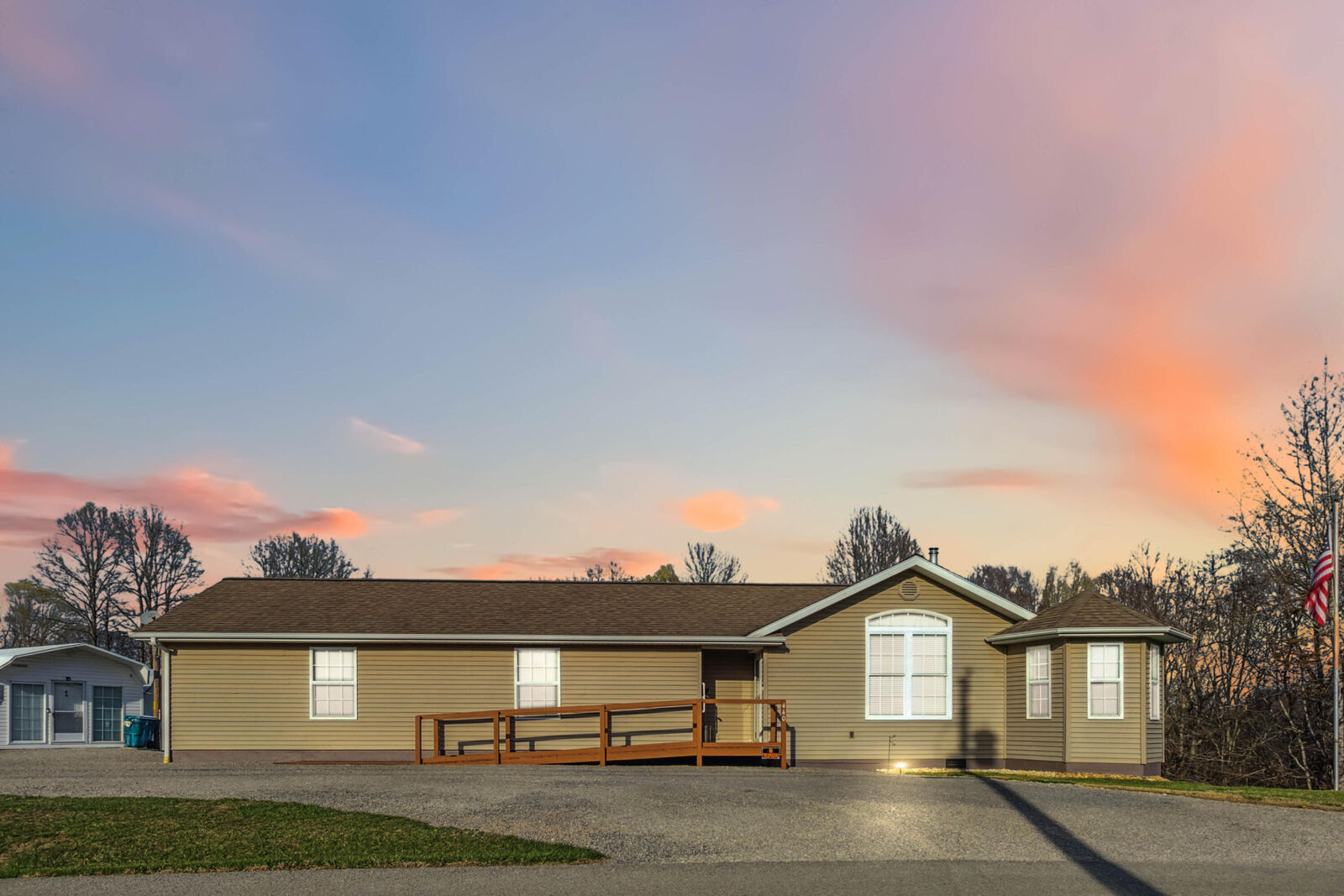 Property Photo: 440 Hendricks Creek Road KY 42717