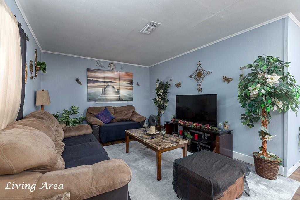 718 Moore  Lufkin TX 75904 photo