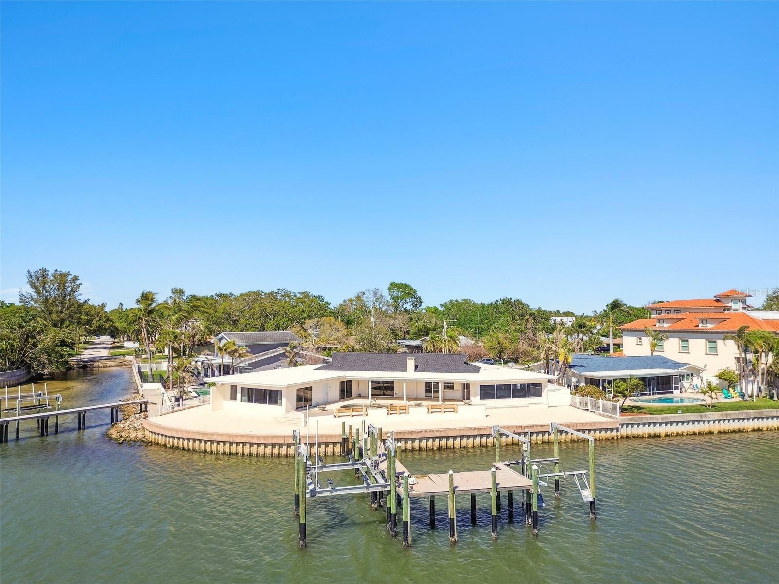 2970 68th Avenue S  St Petersburg FL 33712 photo