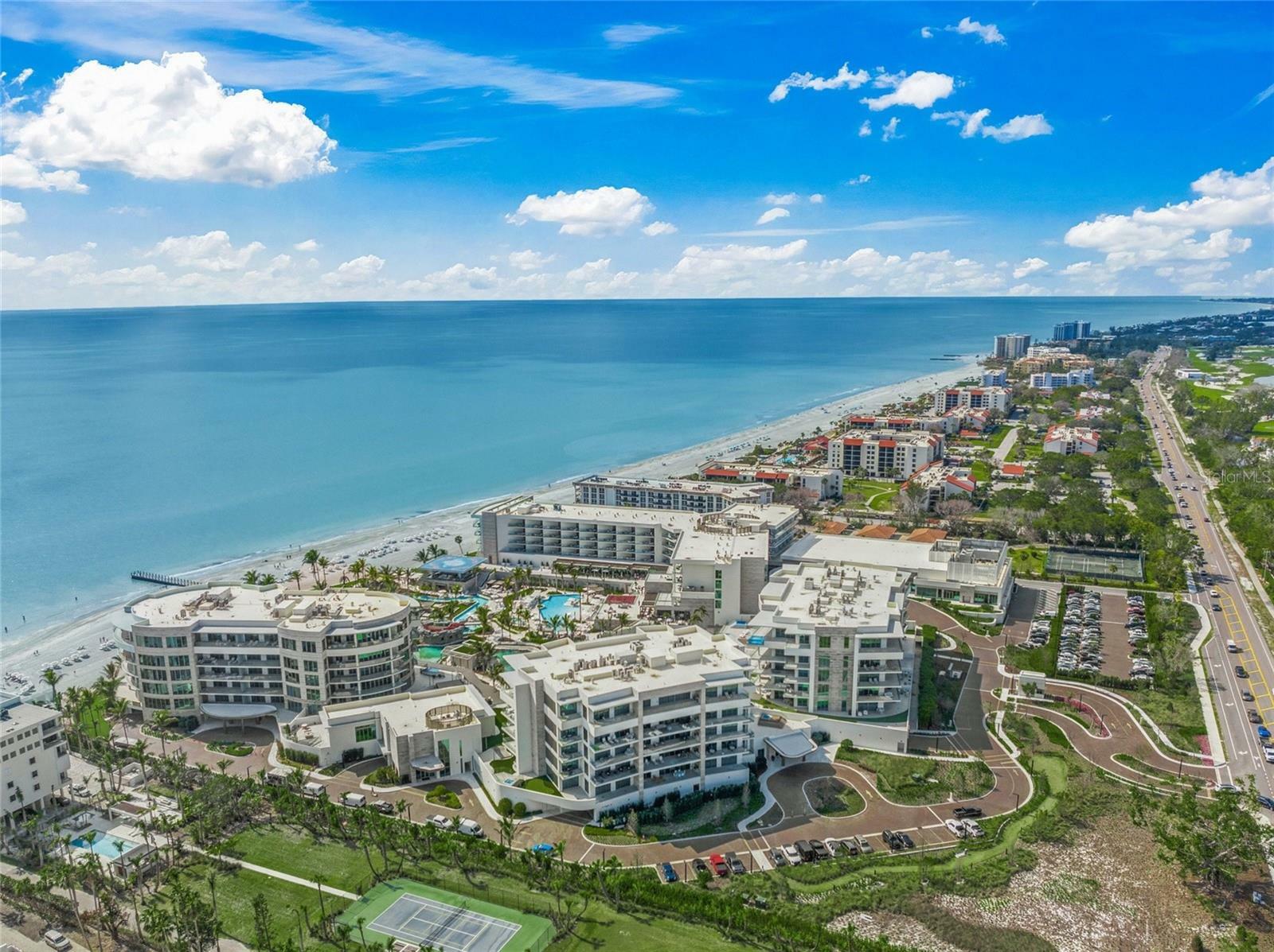 Property Photo: 1581 Gulf Of Mexico Drive 308 FL 34228