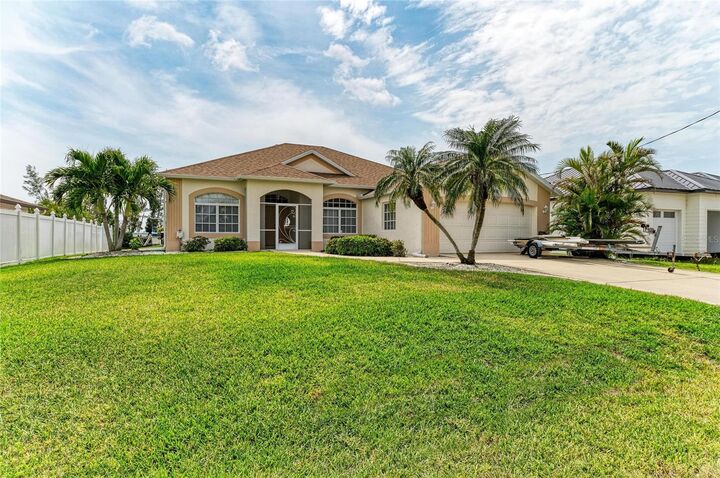 Property Photo: 10640 Ayear Road FL 33981