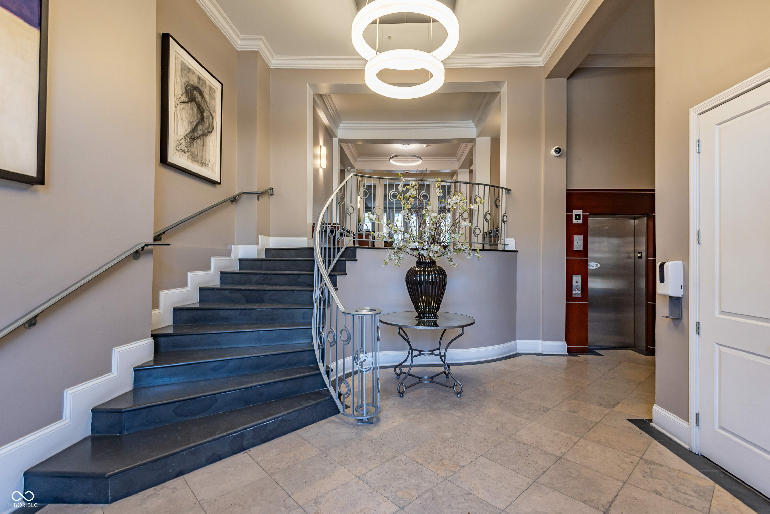 Property Photo: 355 E Ohio Street 221 IN 46204