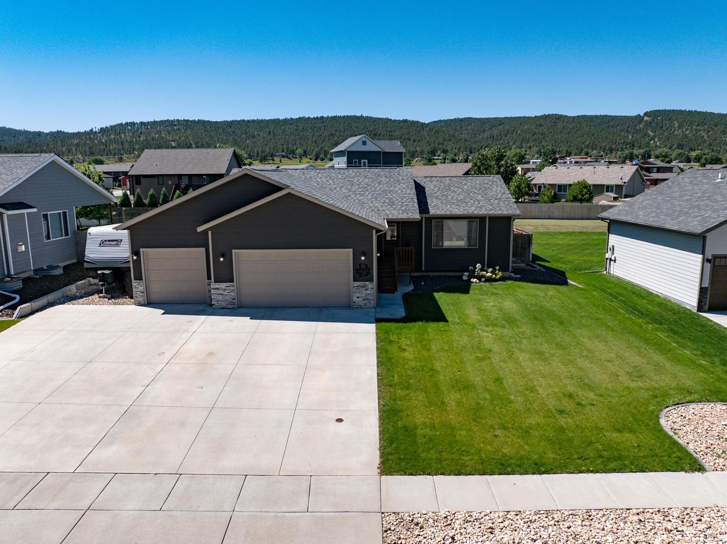 Property Photo: 14807 Glenwood Drive SD 57796