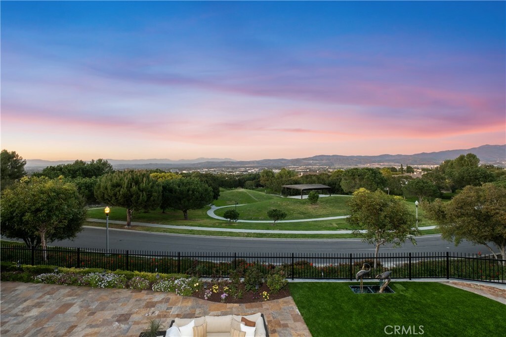 Property Photo: 15 Balcony CA 92603