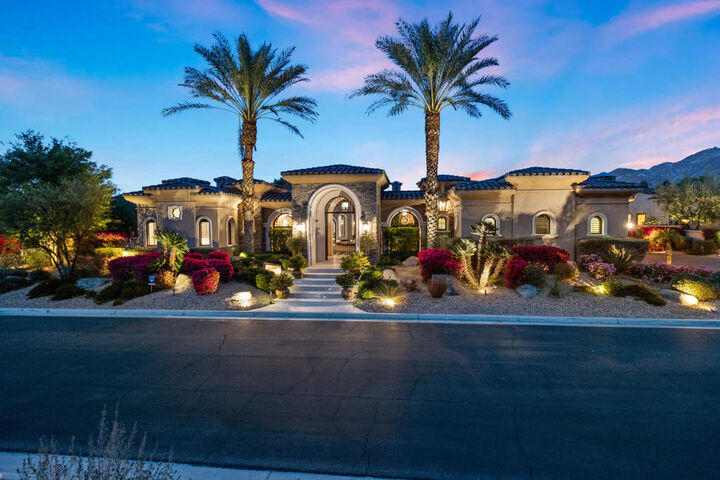 Property Photo:  49981 Ridge View Way  CA 92260 