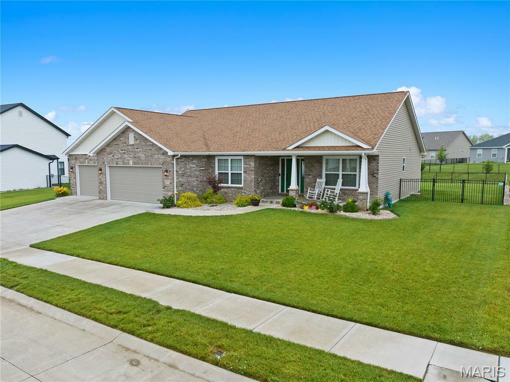 Property Photo: 3725 Osprey Court IL 62221