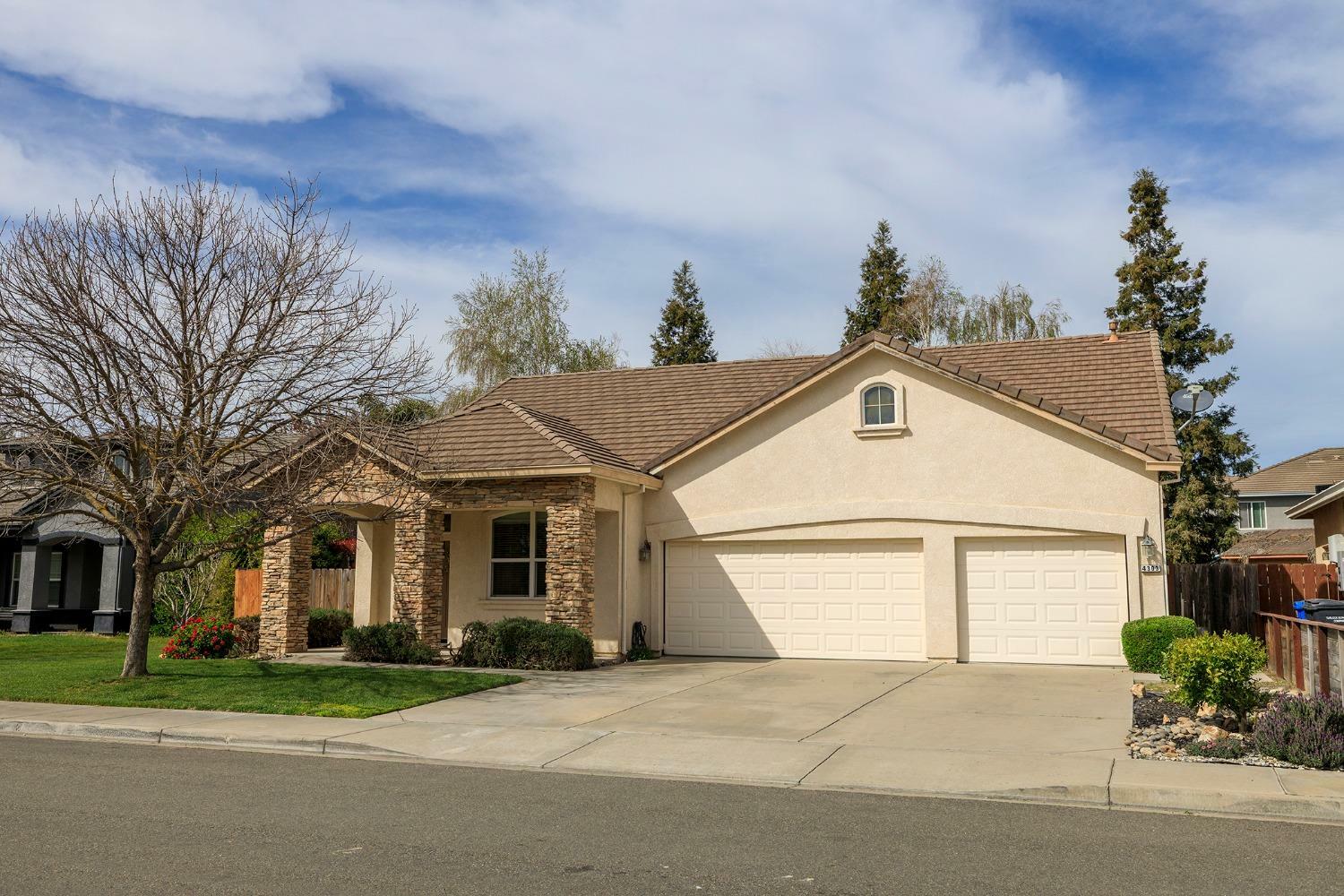 Property Photo: 4303 Pimentel Drive CA 95316