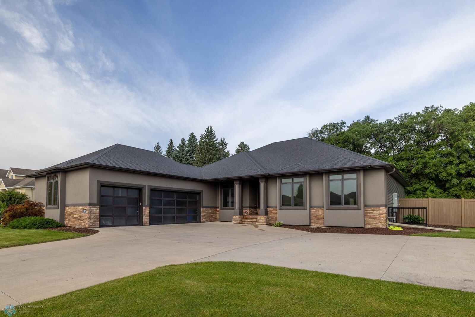 Property Photo:  4109 66 Street S  ND 58104