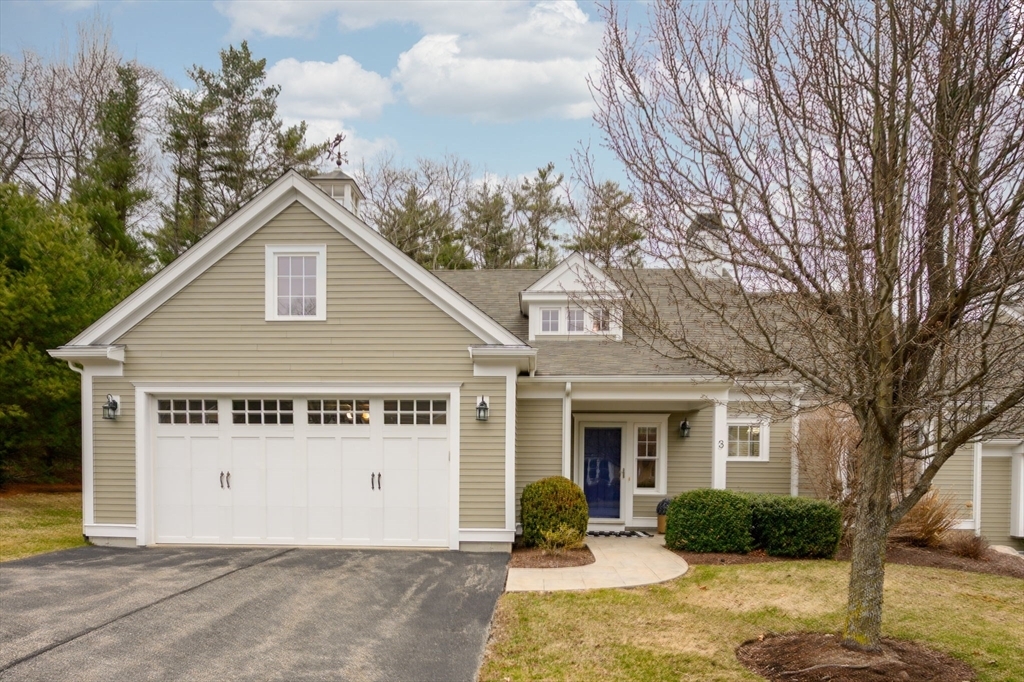 Property Photo: 3 Crows Nest Ln 3 MA 02050