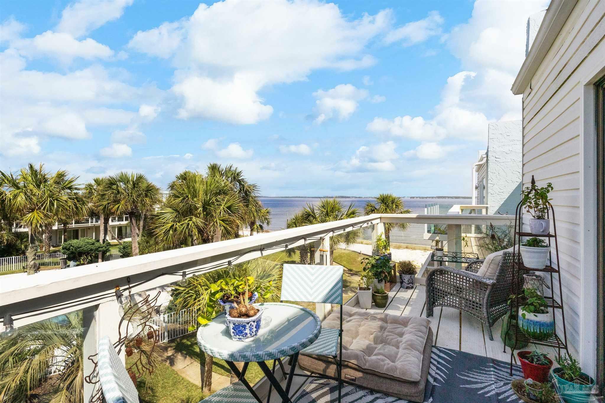 1551 Via Deluna Dr  Pensacola Beach FL 32561 photo
