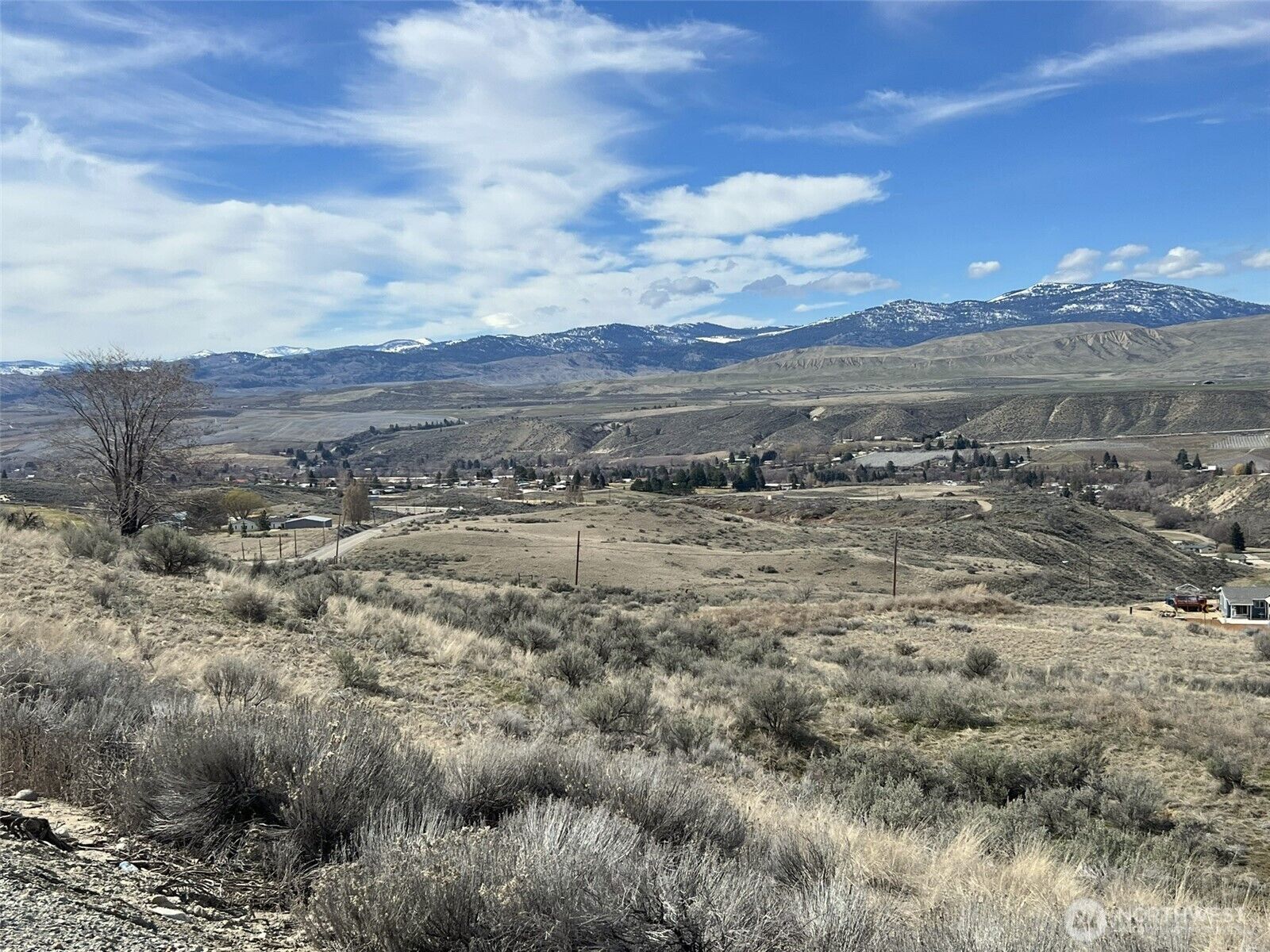 Property Photo:  4  Valley View Road  WA 98855 