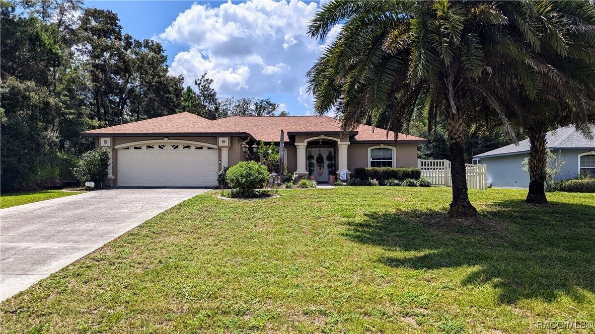 Property Photo: 3340 W Eldridge Drive FL 34433