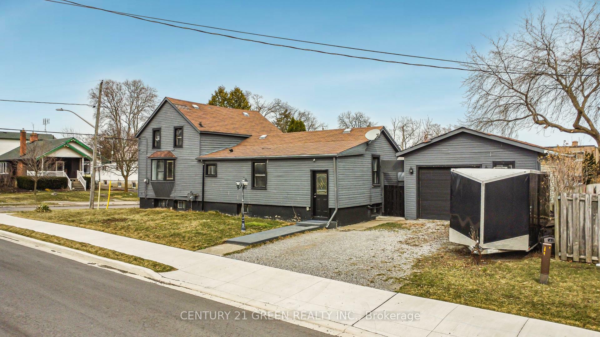 Photo de la propriété: 35 St David Street W ON L2V 2L3